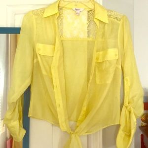 Women’s Small Cropped top